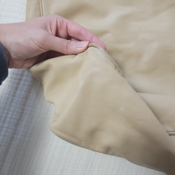 Bottega Veneta Vintage Soft Calfskin Hobo Shoulder Bag Sofia Richie Fave Style - Picture 11 of 12